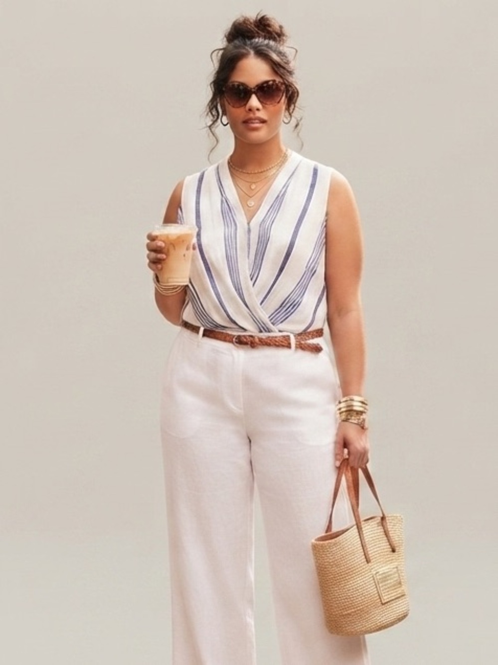 Liz Claiborne Womens Striped Sleeveless Blouse Navy and White V-Neck Twist Front